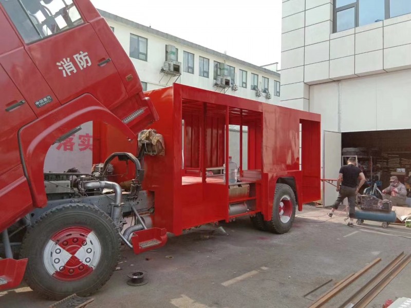 我公司給本地消防大隊改裝消防上裝系統2